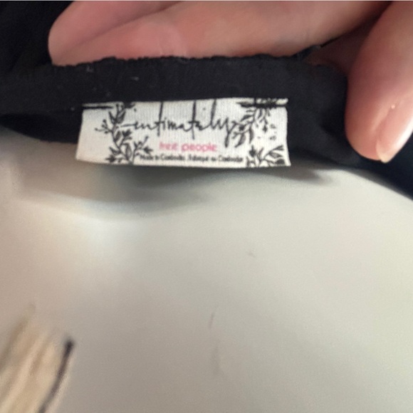 Intimately Free People Callie Bodysuit Black Flowy Halter V Neck Women’s SZ S - Picture 6 of 7